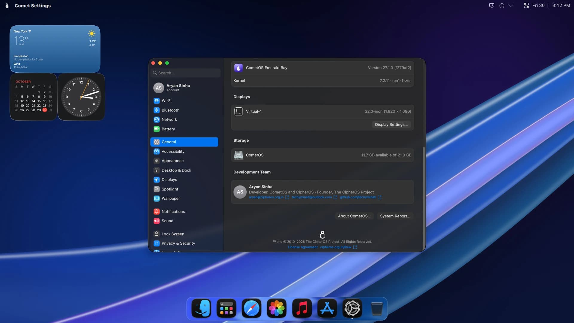 About, in Comet Settings. The CometOS version and kernel, your displays, how much storage is free, and who builds it.